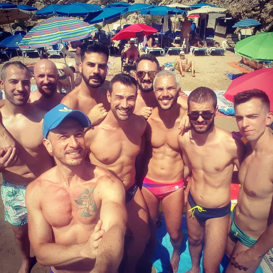 GaySitgesGuide's tweet photo. See you on the beach this season. Book your hotel today. 
✅ https://t.co/DrDDBnDuLZ 
.
#Sitges #balmins #gaysitges #gaytravel #gayspain #gayholiday #gayparty #gaybeach #balminsbeach #balmins #gaysummer #gayholiday #sitgesanytime https://t.co/Y5KIVtldKr
