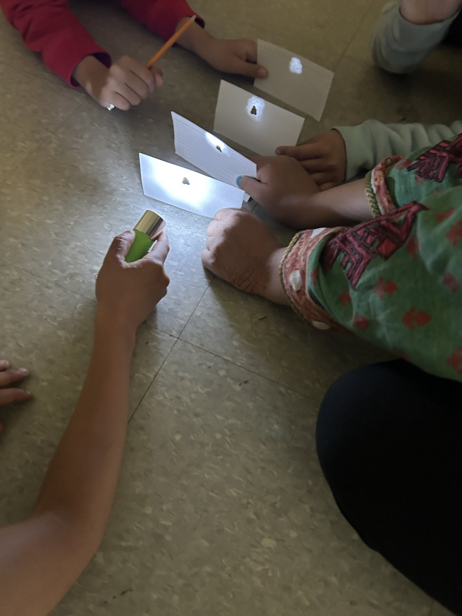 Miss N. Thompson tweet media