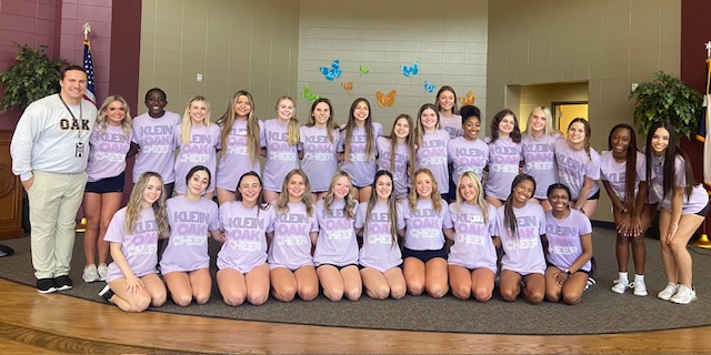 Thank you <a href="/kleinoakcheer/">Follow@kleinoakcheer</a> for celebrating the learning <a href="/FrenchKISD/">French Elementary</a> and pumping us up for STAAR! Do your best, everyone!