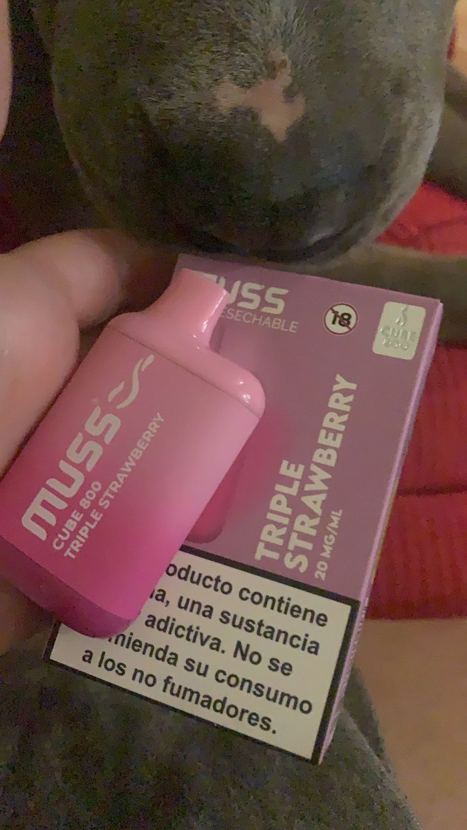Vaperz8's tweet photo. @Imanolcarrasco_ A ver sino llegas siempre te podré regalar este defectuoso totalmente GRATIS ❤️‍🔥 https://t.co/I2EuXINkbY