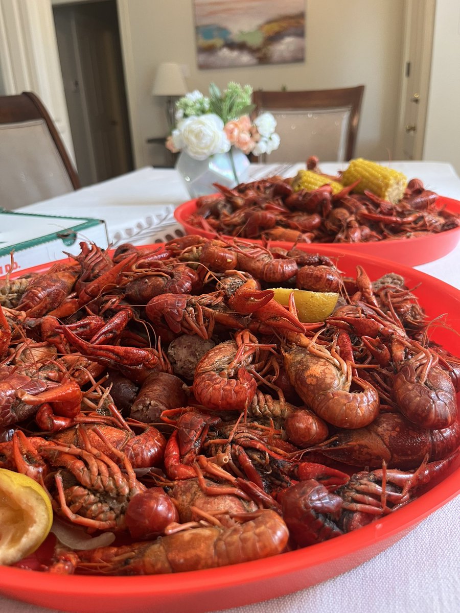 AprilChen tweet media