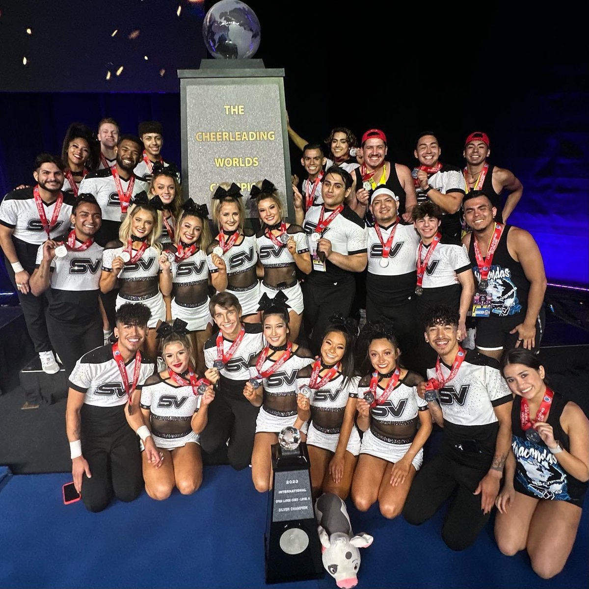SVAnacondas's tweet photo. A day late but still canβt believe we did it!! π Hitting 0 in Finals at Worlds is the best feeling! We are so excited to take home Silver at Worlds!π#2C4YL
Huge congrats to @TopGunDoubleO on their amazing season & taking home the gold! Much deserved!
#IOLC6 ππ https://t.co/736i8WbkAE