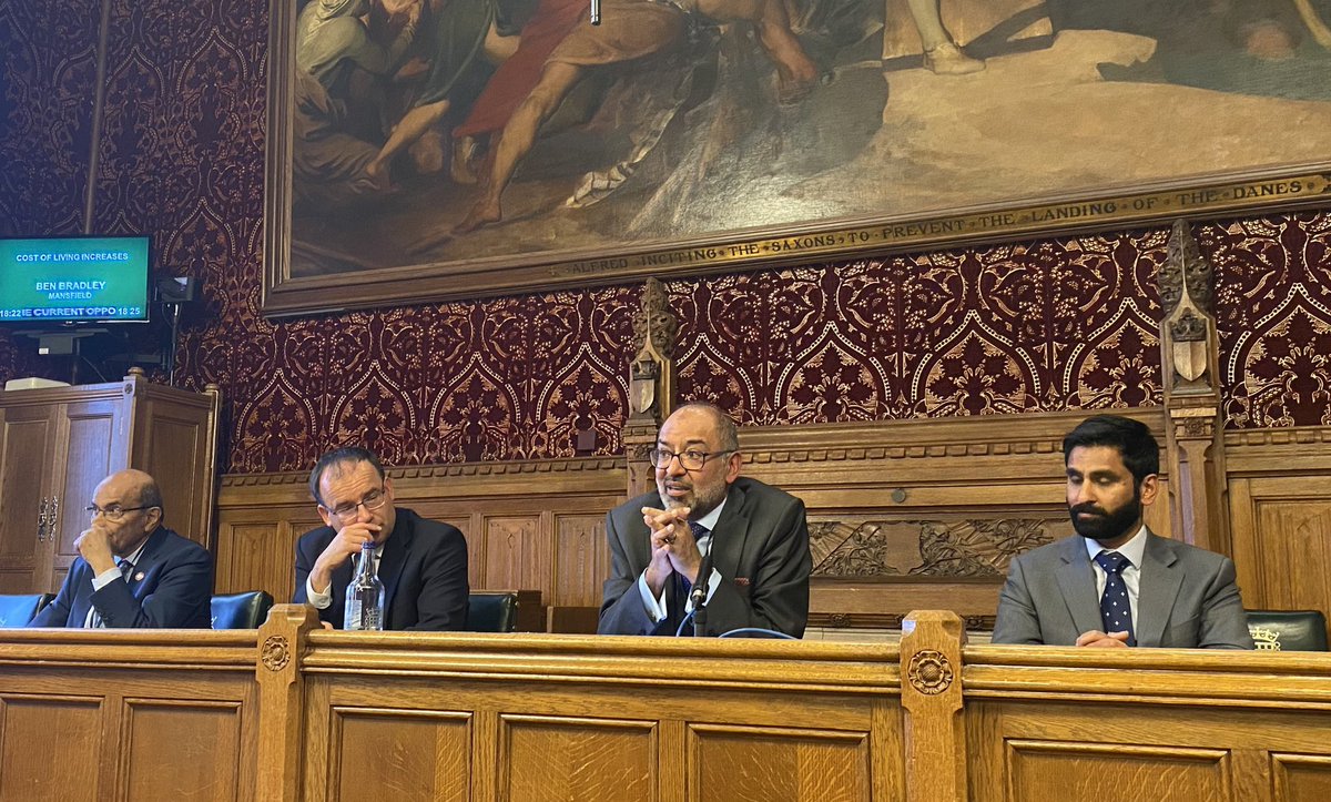 mehool's tweet photo. Amazing evening with the Jain #APPG in then @HouseofCommons with @BobBlackman @GarethThomasMP and the inspirational @BlindDad_Uk
#OneJAIN @OneJainUK #InstituteOfJainology https://t.co/aTHi7wSfNR