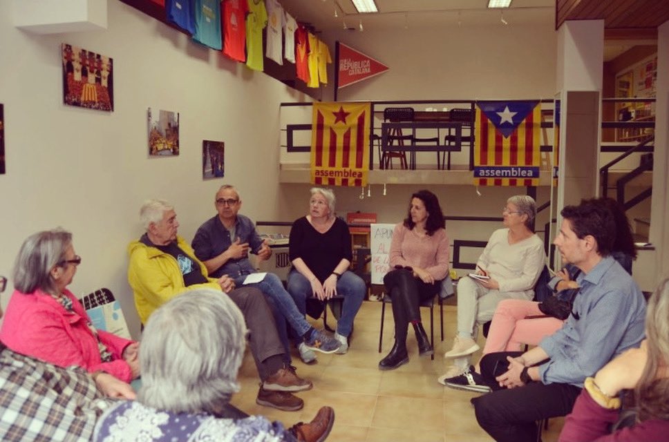 Avui hem presentat el Club de Lectura Política de Valls. Comencem amb ‘Guillem’, de Núria Cadenes. El 23 de maig ens retrobarem per compartir la lectura.

Guillem Agulló, ni oblit ni perdó.