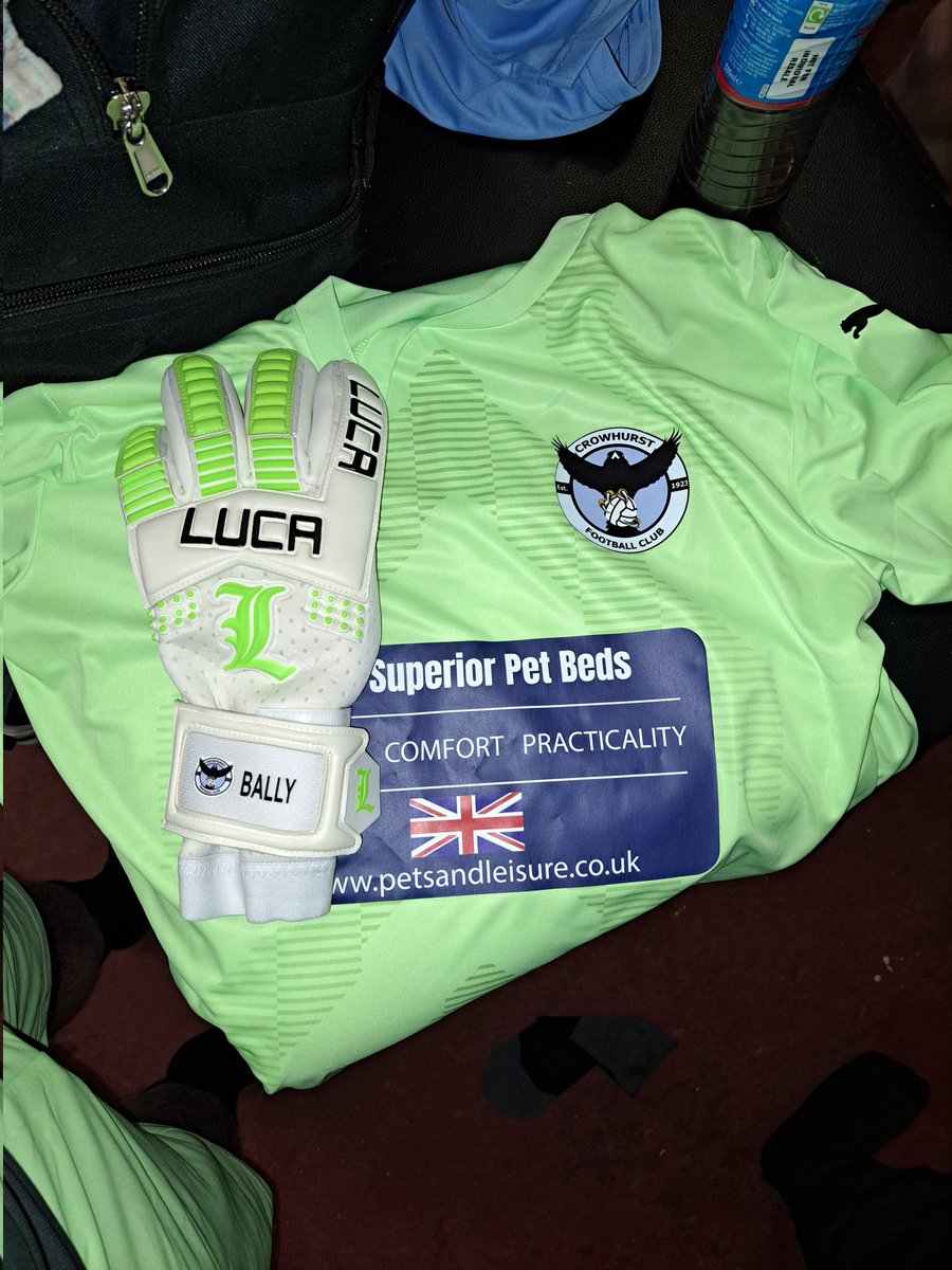 Andy (@bally011988) on Twitter photo Cup final ready. Didn't get the clean sheet, unfortunately, but got the win. Up the effing crows
<a href="/CrowhurstFC2s/">Crowhurst FC 2s</a>
And massive thank you to <a href="/lucagoalkeeping/">LUCA GOALKEEPING</a> for getting these gloves done Cup final ready. Didn't get the clean sheet, unfortunately, but got the win. Up the effing crows
<a href="/CrowhurstFC2s/">Crowhurst FC 2s</a>
And massive thank you to <a href="/lucagoalkeeping/">LUCA GOALKEEPING</a> for getting these gloves done