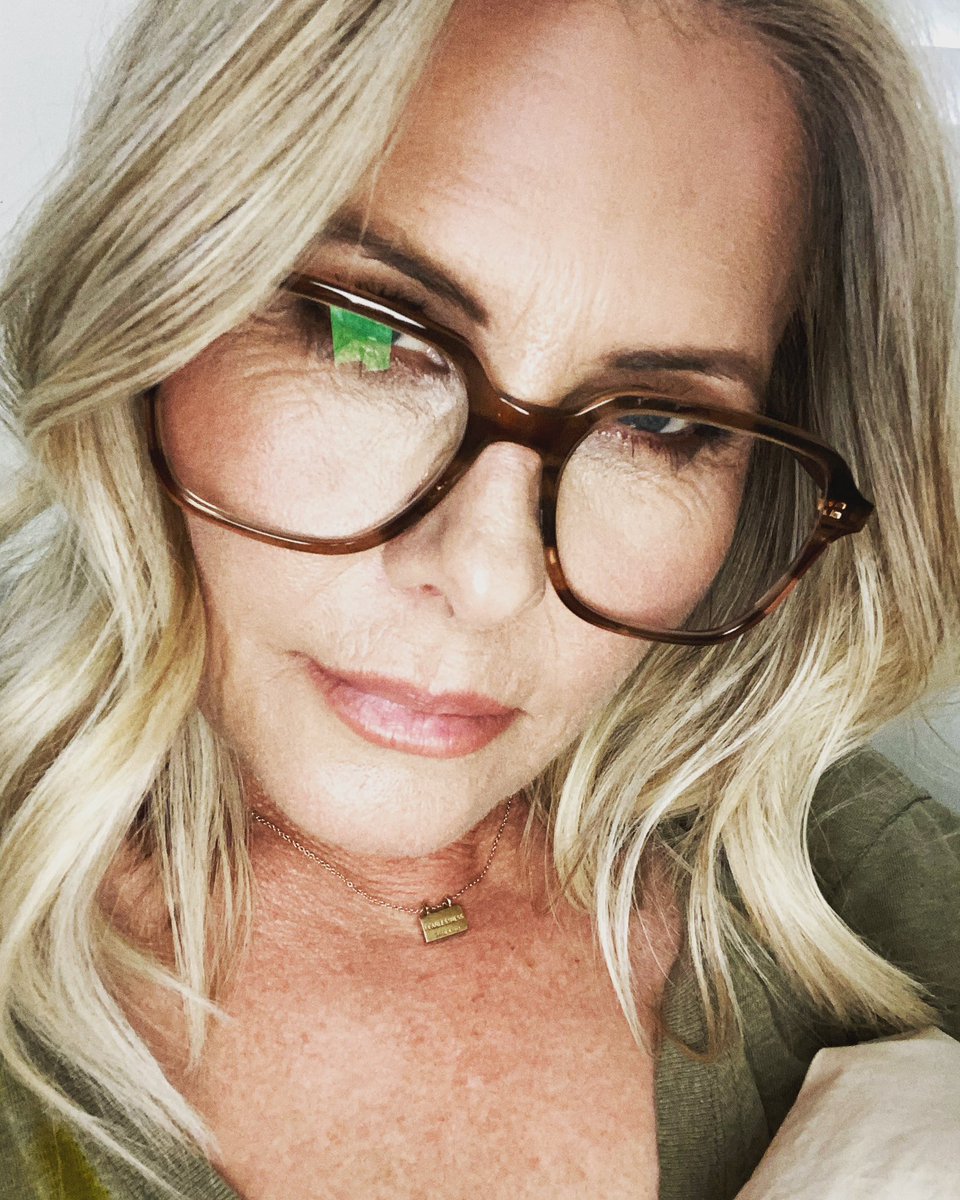 NicoleEggert's tweet image. Tired AF but waking up and doing it again🖤 hope u join me