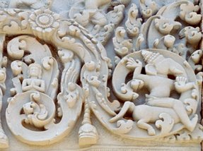 AadhiRaSpeaks's tweet image. A #Ganesha statue from 1st century AD found on summit of Mount Raksa,Ujung Kulon National Park, #WestJava
#BaraTemple , #EastJava has immense statue of 3 meters built in 1239 & one built in 11 century 👇 (Museum für Indische Kunst), Berlin-Dahlem
#JayatuSanatan 🚩