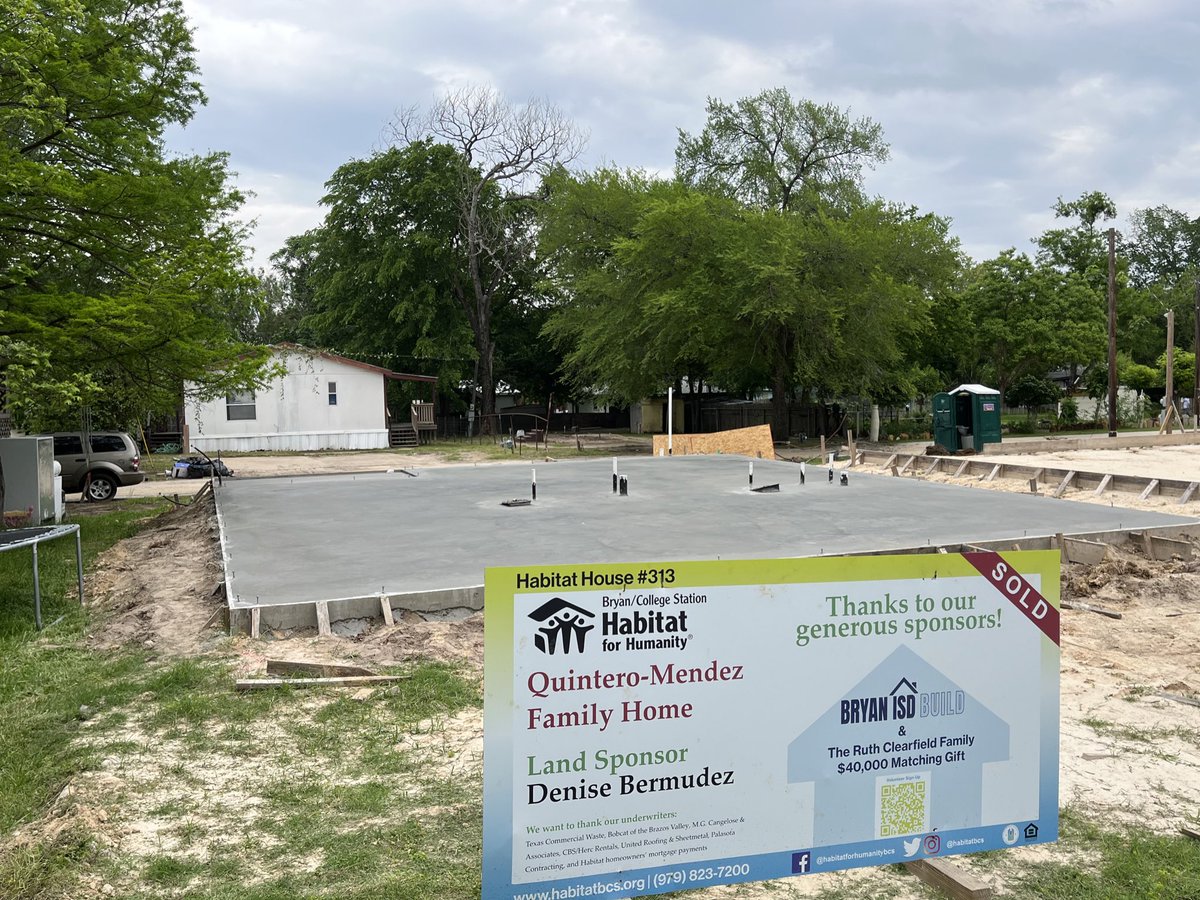 One step closer to building a house for our deserving family in Bryan! The slab was poured today! #communityservice #BryanISDBuild <a href="/habitatbcs/">BCS Habitat for Humanity</a> <a href="/BryanISD/">Bryan ISD</a>