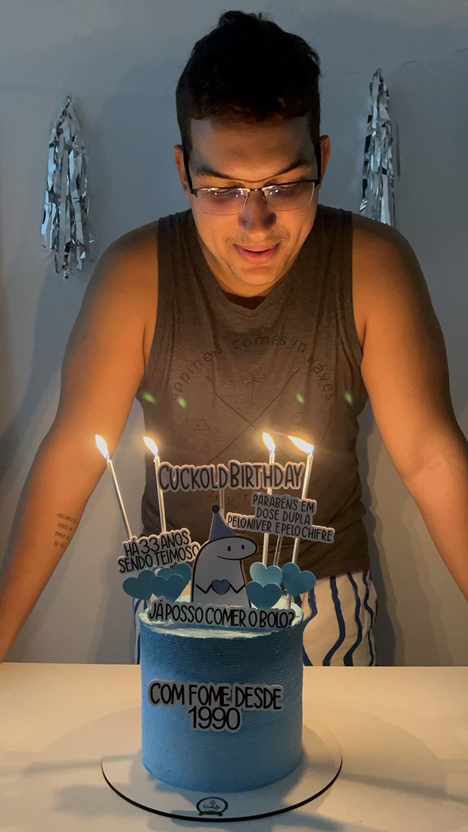 Krissia Figueiredo on Twitter: “Meu @cuckolddakriss faz aniversário bem