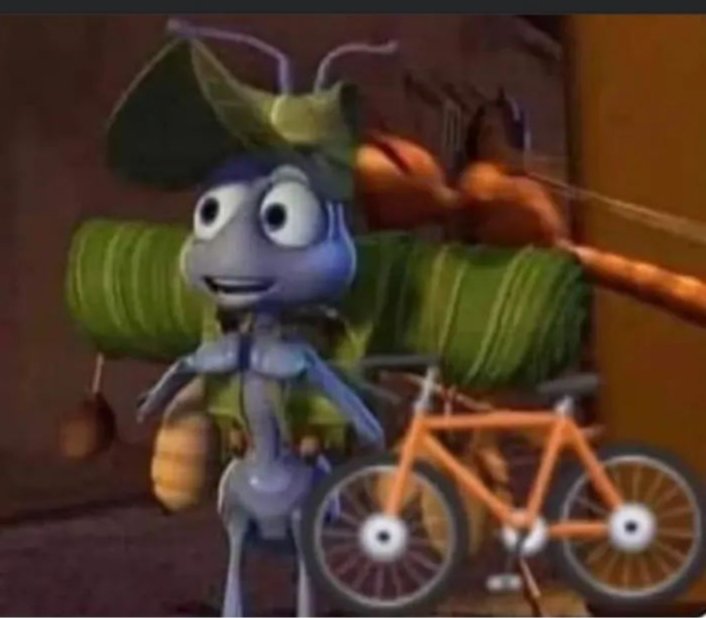 paufernandez___'s tweet photo. Yo cuando tengo que estar muchas horas en la uni y me llevo todo lo indispensable https://t.co/a4BAaoYFrI