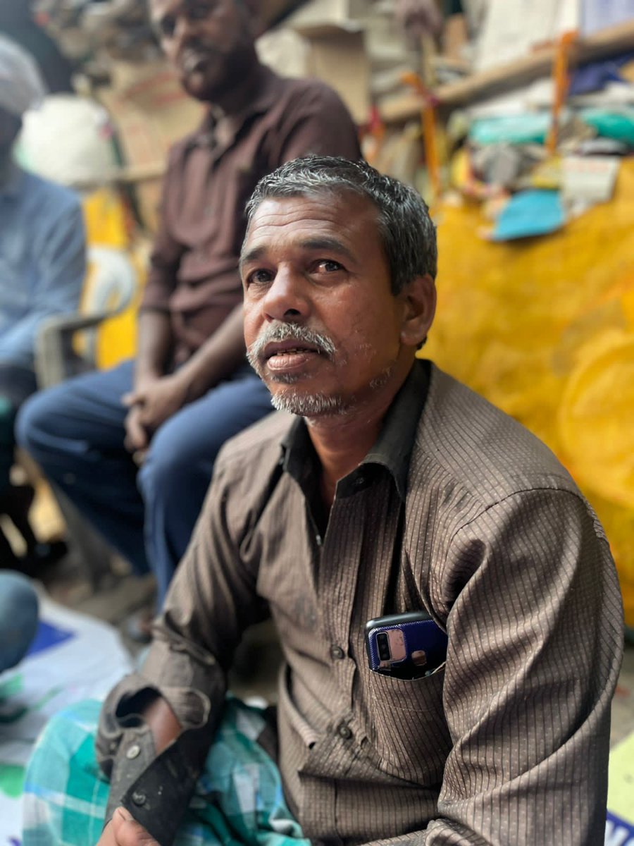 CGAPPIndia's tweet photo. Focus group discussion with the Ragpicker community at Jwalapur, Haridwar as a part of our efforts to tackle plastic #pollution in the $Ganga Basin. 

Let's work together to keep our rivers clean. #TacklingPlasticPollution #GangaBasin #CleanRivers 

@tapasjournalist @manseebal https://t.co/U9PAqMCWG8