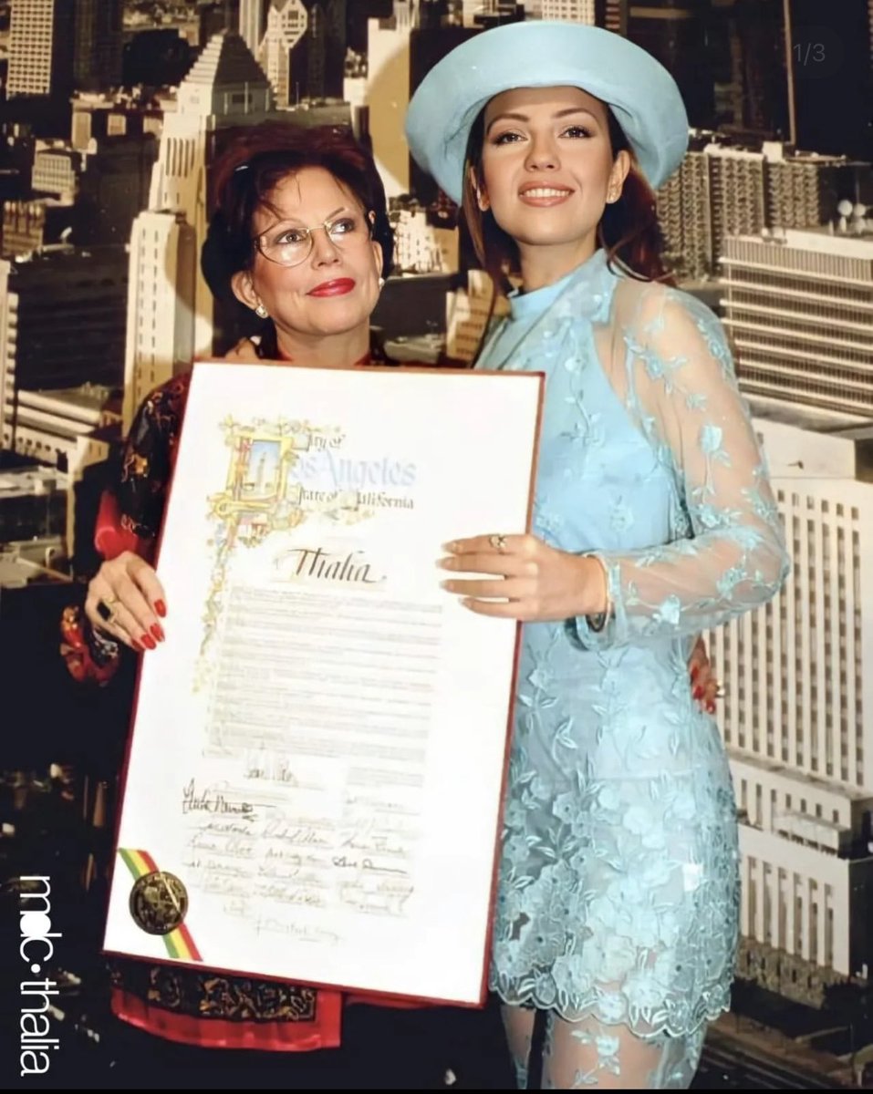CH_tales's tweet photo. @thalia 25 de Abril es un de los 365 días de amor por usted reina! ❤️ https://t.co/XcDAJpS4WC