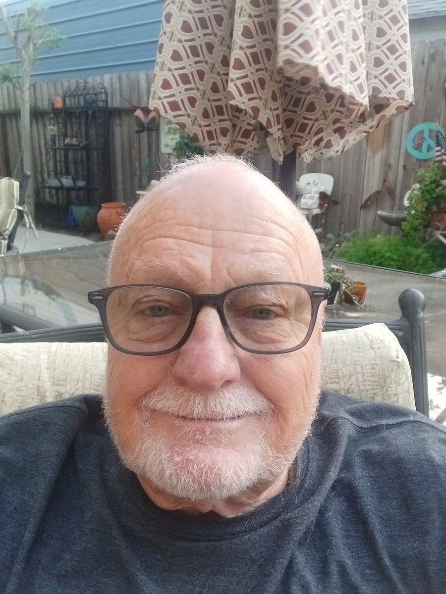 kc_paulk's tweet photo. My new look https://t.co/VYKSiAXYfN