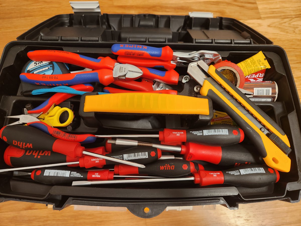 Timenowiscoming's tweet image. Long time dream... Now in real.

#tool #tools #wiha #knipex #bosh