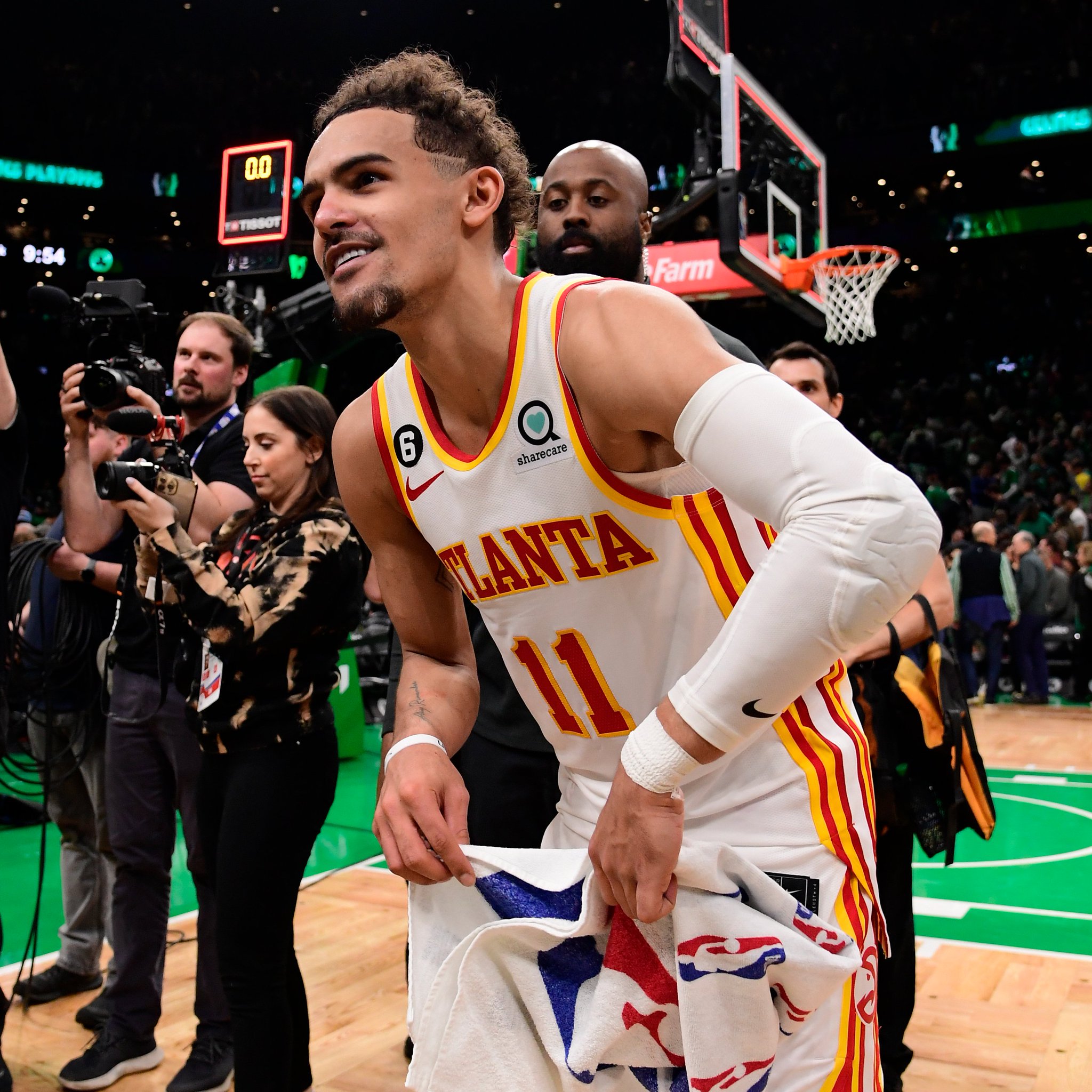 NBA History on X: Trae Young recorded 10 assists in the first half  tonight. The last player with 10+ assists in a half of a playoff game in  their first postseason was