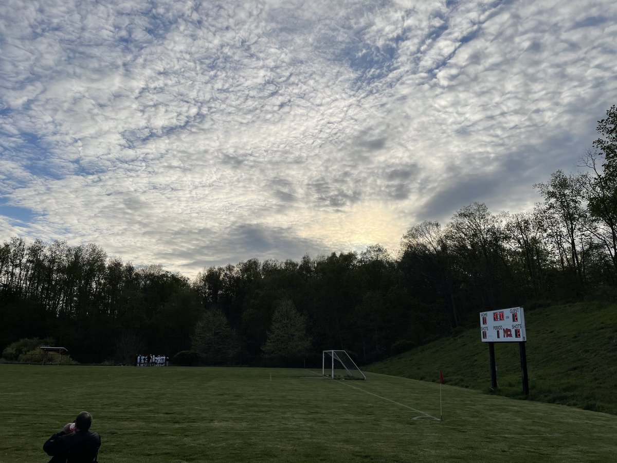 Greg_BHCSports's tweet photo. Virginia high at Marion soccer. #hcsoc https://t.co/Uuza7ZWmzZ