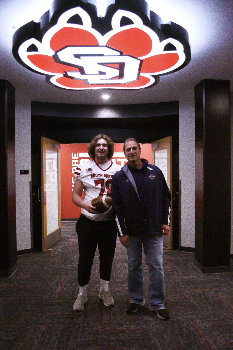 Logan Schleeter tweet media