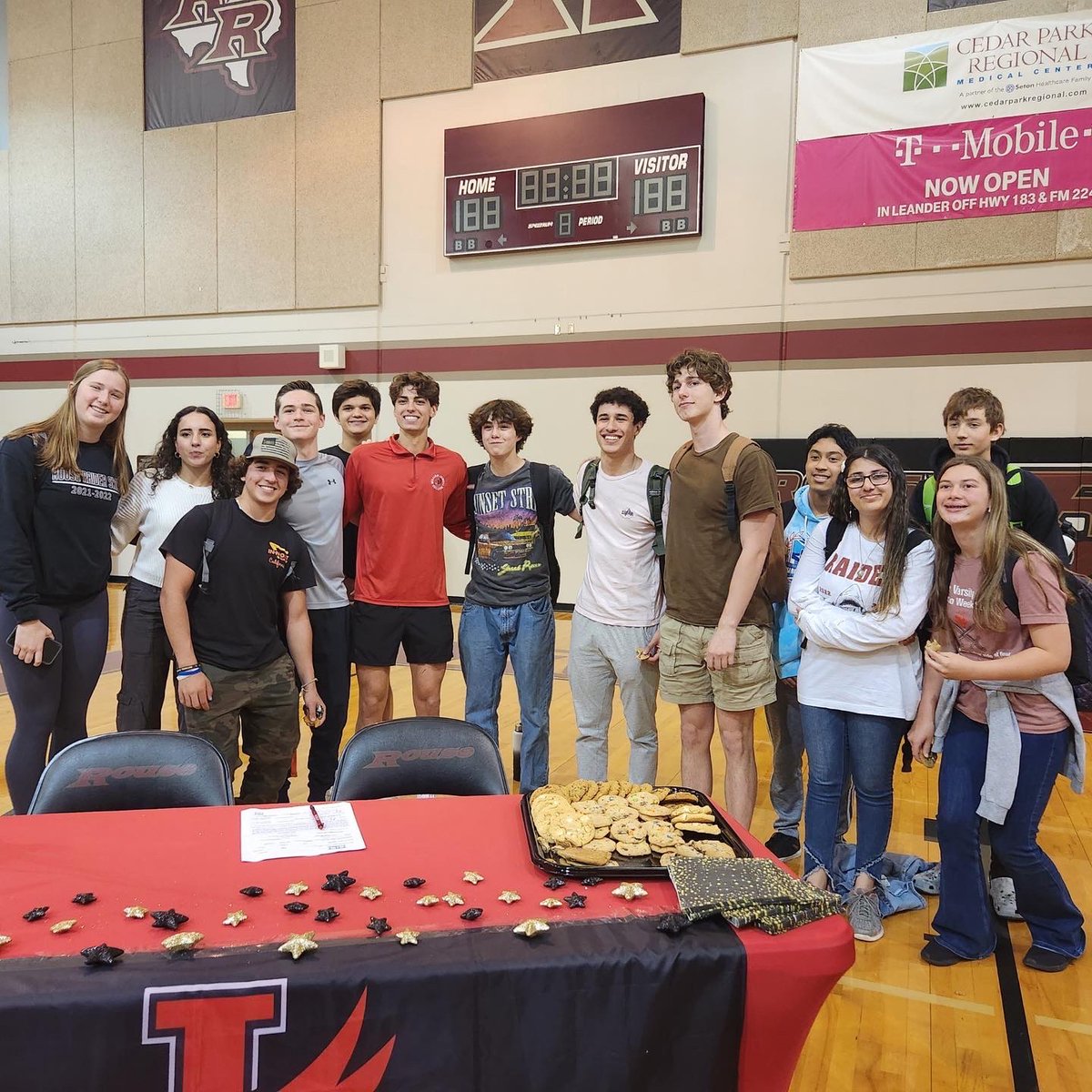 🥳Congrats to Captain Noah Cruz!

💥It’s official! Noah signed to swim and study at William Jewell!!🏊🏻‍♂️📚

🤩What an outstanding accomplishment! We are so proud of you, Noah!!🌟

Wishing you all the best! Shine bright, our Super Star!!🌟🏊🏻‍♂️📚