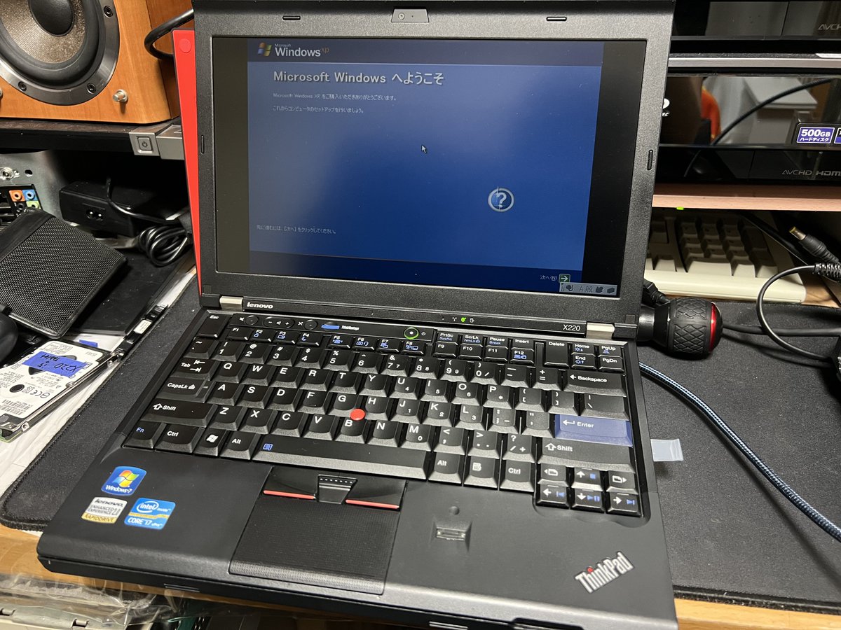 lost_lost_lost3's tweet photo. #ThinkPad信者 #ThinkPadTuesday #ThinkPad
X220
最後の7段キーボード(記念機種を除いて)として人気の高い機種ですね。
実際キートップのカクカクはかっこよいですね。
この世代からThinkPadの伝統?出会った蓋のラッチが無くなり片手でスっと開けれるようになりました。 https://t.co/S4pJfllbmM
