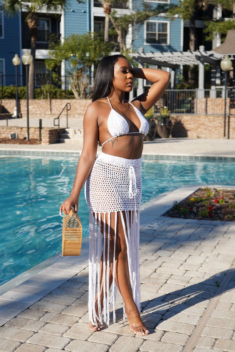 Mood: Let’s take a trip✈️  Vacation Beach Looks👙
•
•
•
⏱𝗧𝘂𝗲𝘀𝗱𝗮𝘆-𝗦𝗮𝘁𝘂𝗿𝗱𝗮𝘆 𝟭𝟬𝗮𝗺-𝟱𝗽𝗺
📍#𝟵 𝗞𝗿𝗼𝘀𝘀 𝗧𝗼𝘄𝗻 𝗣𝗹𝗮𝘇𝗮
✈️𝗙𝗮𝗺𝗶𝗹𝘆 𝗜𝘀𝗹𝗮𝗻𝗱 𝗦𝗵𝗶𝗽𝗽𝗶𝗻𝗴 𝗔𝘃𝗮𝗶𝗹𝗮𝗯𝗹𝗲
𝗦𝗼𝗰𝗶𝗮𝗹 𝗠𝗲𝗱𝗶𝗮 @𝗔𝗱𝗼𝗿𝗻𝗚𝗹𝗮𝗺_𝗕𝗮𝗵
