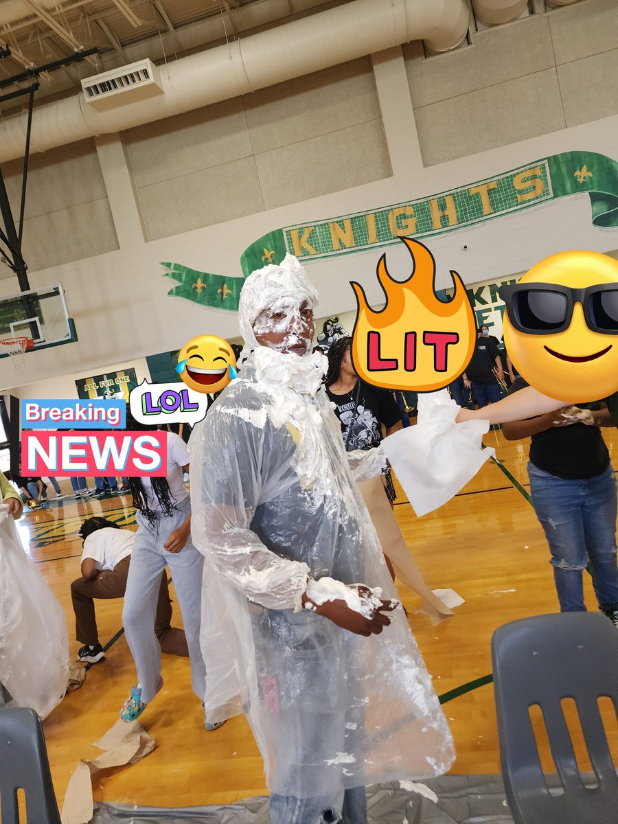 This pep rally was one for the books!!!! #EveryKnightEveryDay #Kahlaway <a href="/joshuadan/">Joshua Carroll</a> <a href="/Denishia_Nick/">Denishia Nickerson</a>