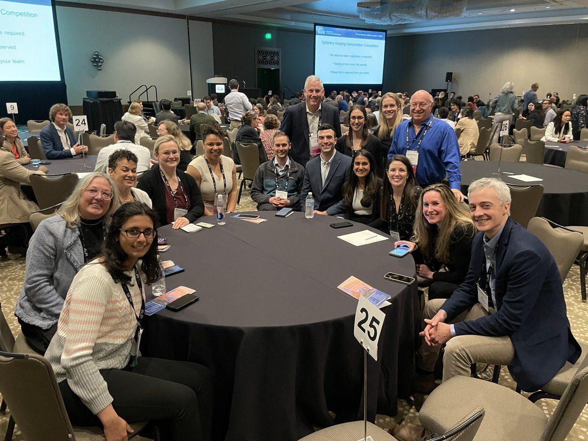 @UMichRadiology representing at the annual Vydareny competition at #AUR23. Go Blue!