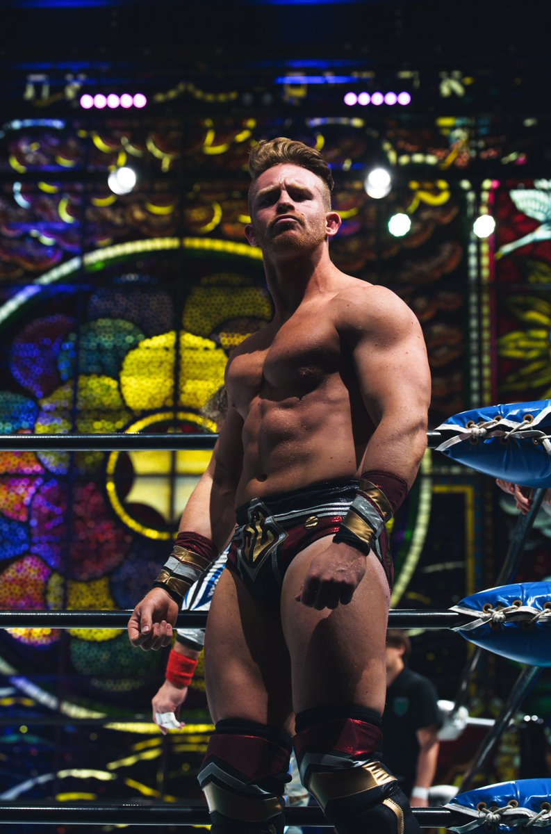 shadowwoody's tweet image. スーパー！

#seanlegacy
#noah_ghc