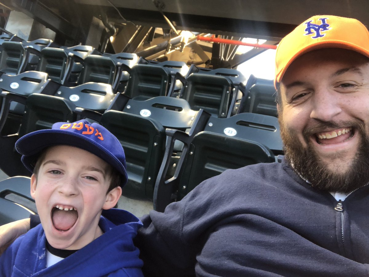 BZaientz's tweet image. Always a Mets Fan! #metspregame