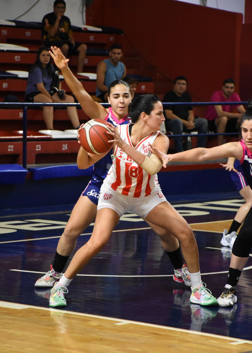 La argentina 🇦🇷 Julieta Armesto <a href="/JulietaArmesto/">Julieta Armesto</a> defenderá a <a href="/AguadaFemenino/">Aguada Femenino</a> en la Liga Sudamericana #LSBF, su último equipo fue <a href="/InstitutoACC/">Instituto ACC</a> en la <a href="/LFBArgentina/">La Liga Femenina</a>, se suma a la venezolana Génesis Rivera