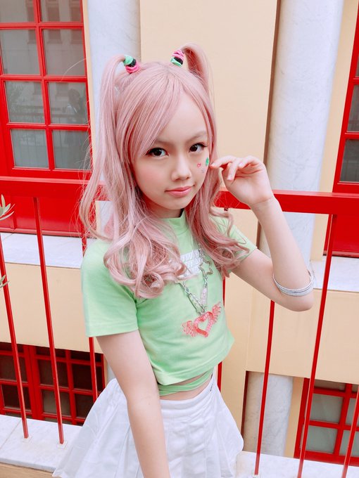 Twitterのコスプレ画像2