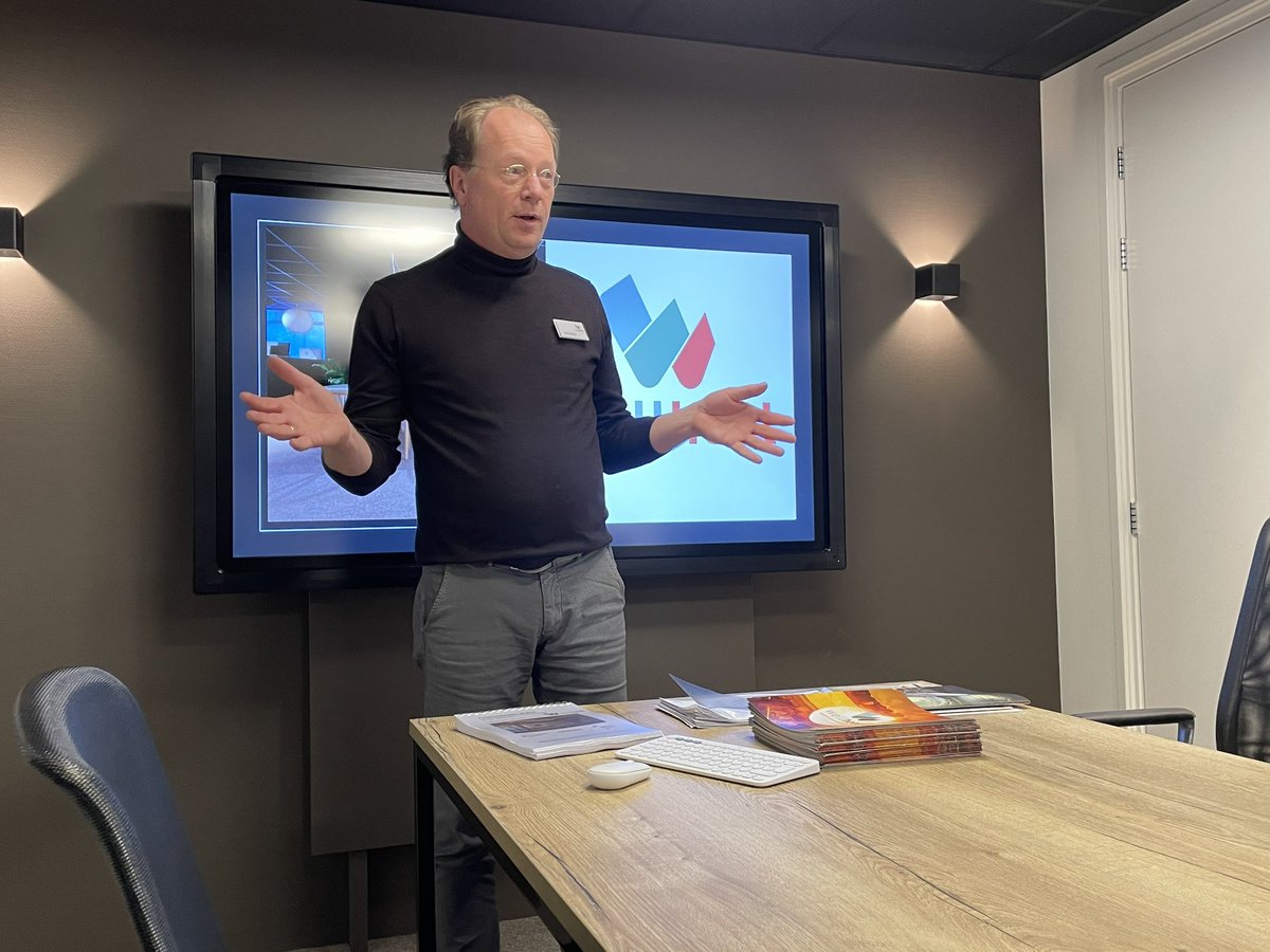 BuitengewoonD's tweet photo. Dinsdag hebben we met een delegatie uit de wijk en onze coöperatie een bezoek gebracht aan #Wellheat te Drachten. Zeer interessante info mogen ontvangen over de toepasbaarheid van infrarode verwarming. https://t.co/yLV3oq23Uk