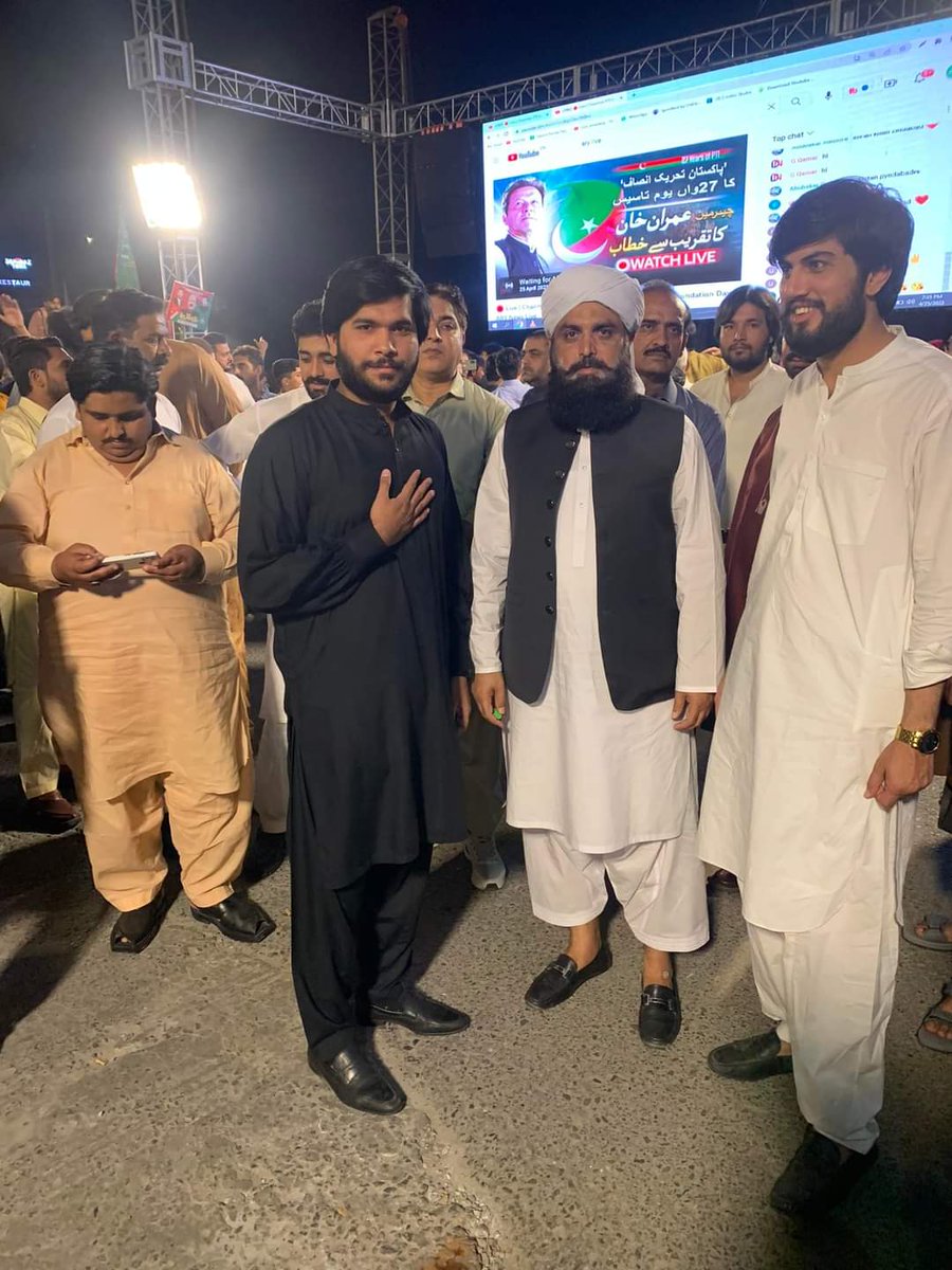malikmanan321's tweet photo. یومُ تاسیس کے موقع پہ کوہ نور چوک فیصل آباد  میں منعقد تقریب میں شرکت https://t.co/PlA7J3mgxL