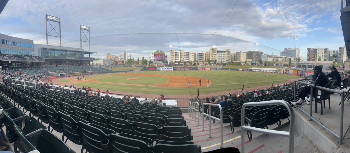 Aaron_C_Stewart's tweet photo. @BhamBarons  Baseball tonight with my brother and nephew! They’ve never been to a Barons game!! https://t.co/Nt6ndQo7c8