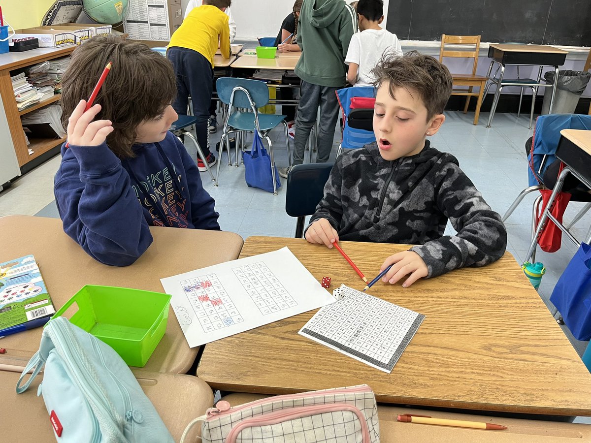 rothmancamp's tweet photo. We love playing Sums Times 7 to help reinforce our addition and multiplication skills! @rothmancamp @CampAvePride https://t.co/dK46faoCVQ