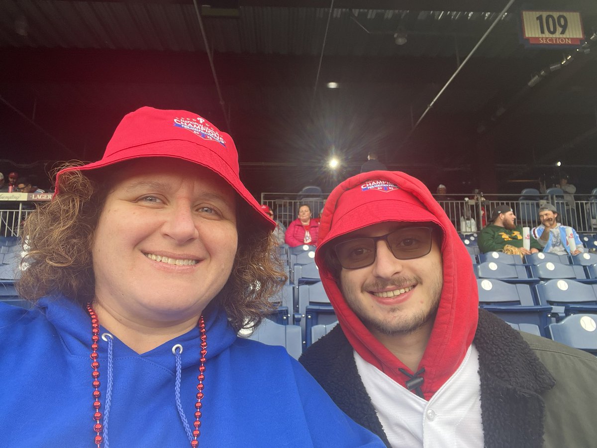 Debi Vesper tweet media