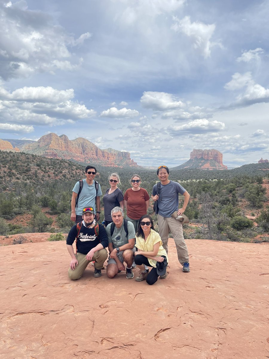 kei_m_igarashi's tweet photo. Thanks for having us, Jorge and @DavalosLab!
Enjoyed a nice hike with Jorge, @DrACSinger, @LiGanLab, @Lindsay_4c and @TatsukiNakagawa https://t.co/9bdlIzJ7W2