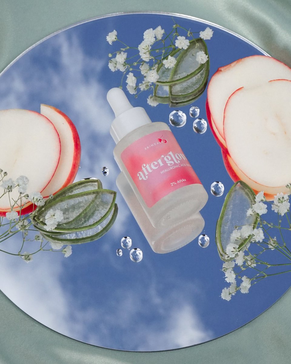 skindalousco's tweet image. Afterglow Hyaluronic Acid Serum 🍎🌱☁️ skindalous.co 

#skincareslut #afterglow #AHAs