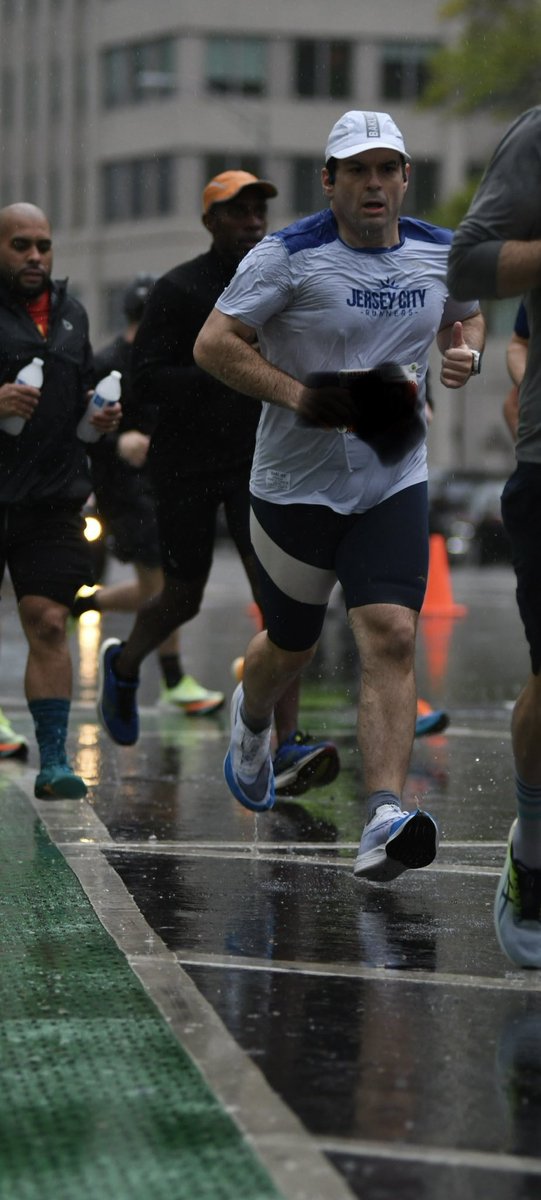 AC8travel's tweet photo. Inaugural Jersey City Marathon and Half Marathon on Sunday..new HM PR 1:37:50 https://t.co/7USLIf6ppu