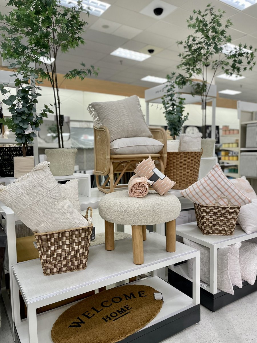 M Dugand tweet media