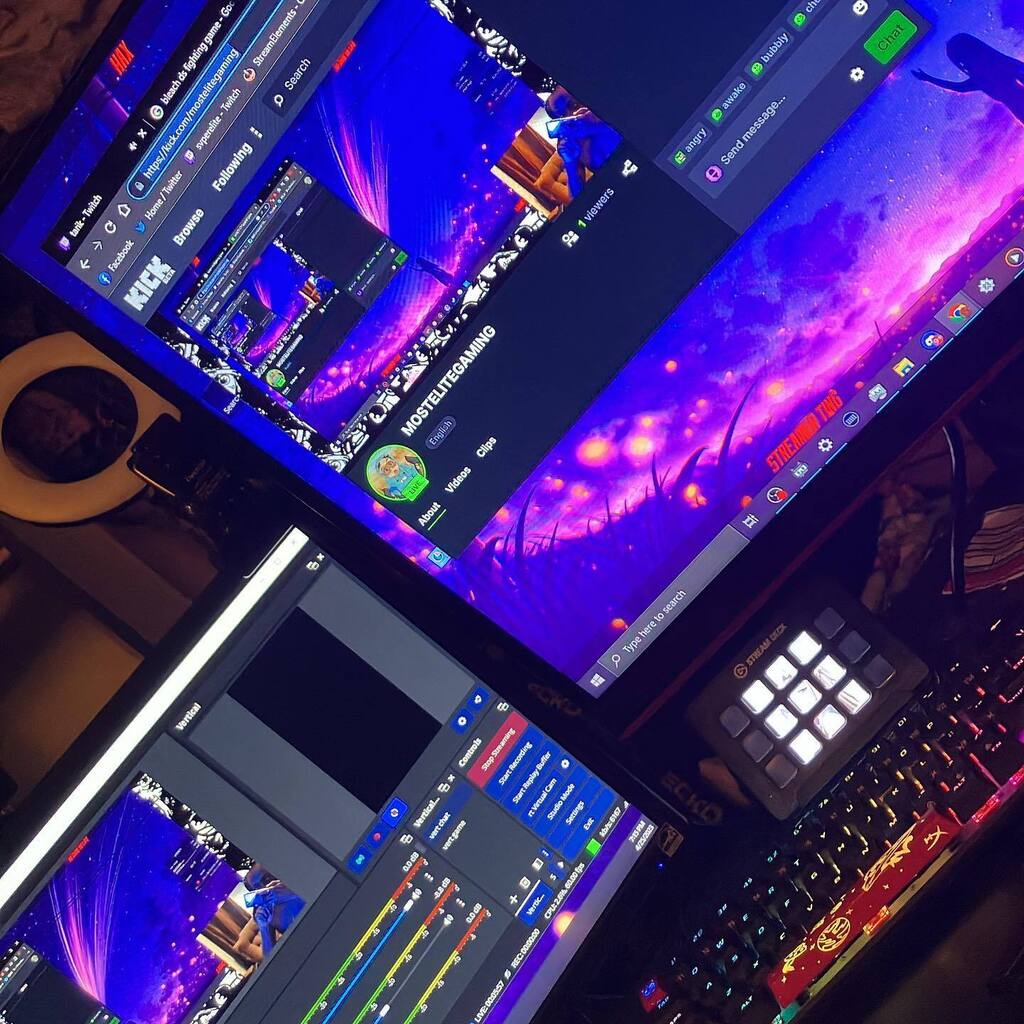 mostelitegaming's tweet photo. Trying kick out! This finna be a juicer!! #mostelitegaming #kickstreaming #apexlegends #fillybread #live #streamer #eboy #weeb https://t.co/I2XV2zVLtw https://t.co/Ogu6hy2dcw