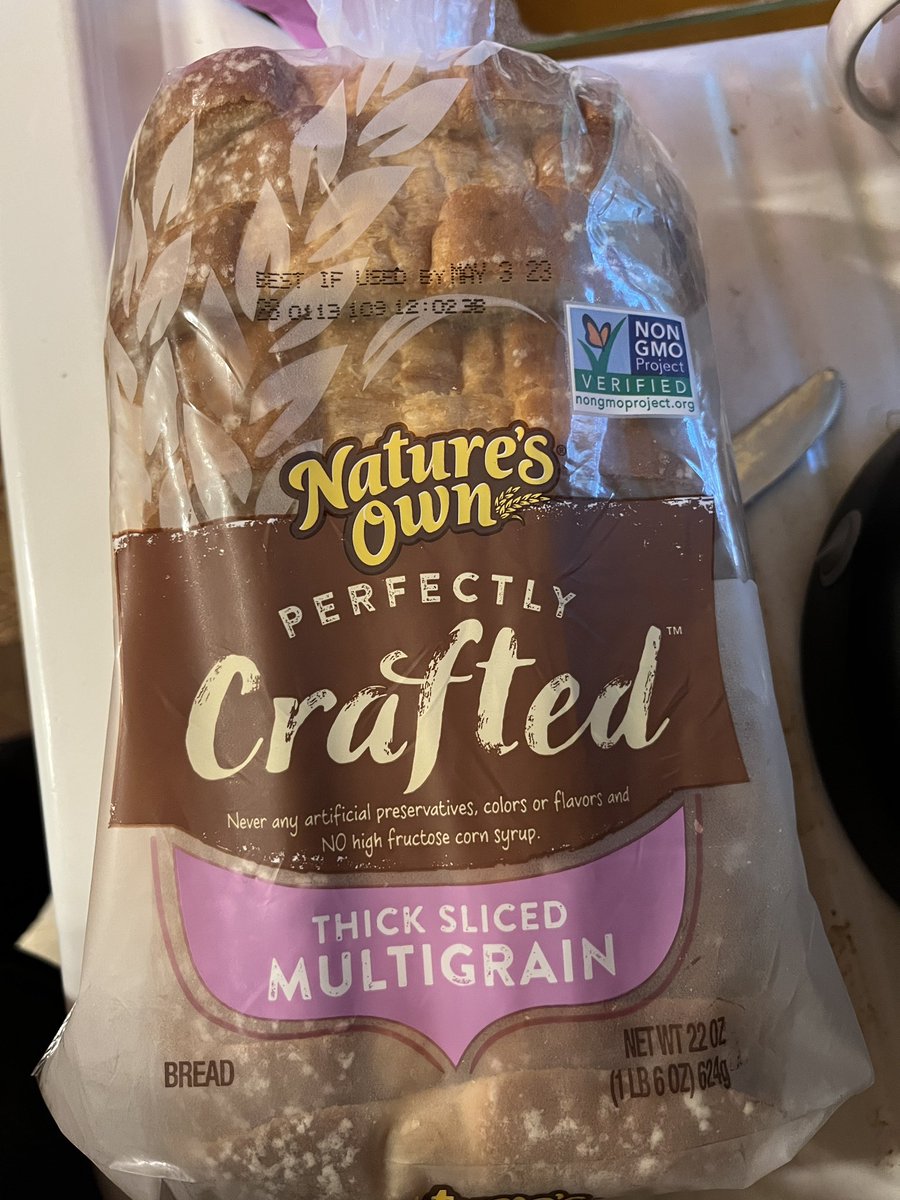 stayinchatt's tweet image. I think the people @Natures_Own need a break! White bread in my #Multigrain 🤔