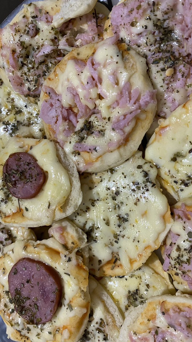 Veneza Pizzaria (@venezapizzapreassada) • Instagram photos and videos, image size:675x1200