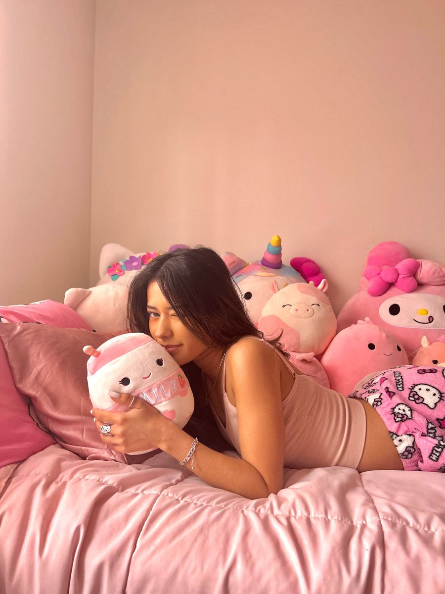 bobagrrl's tweet image. omg bobas first pic on twitter🫣