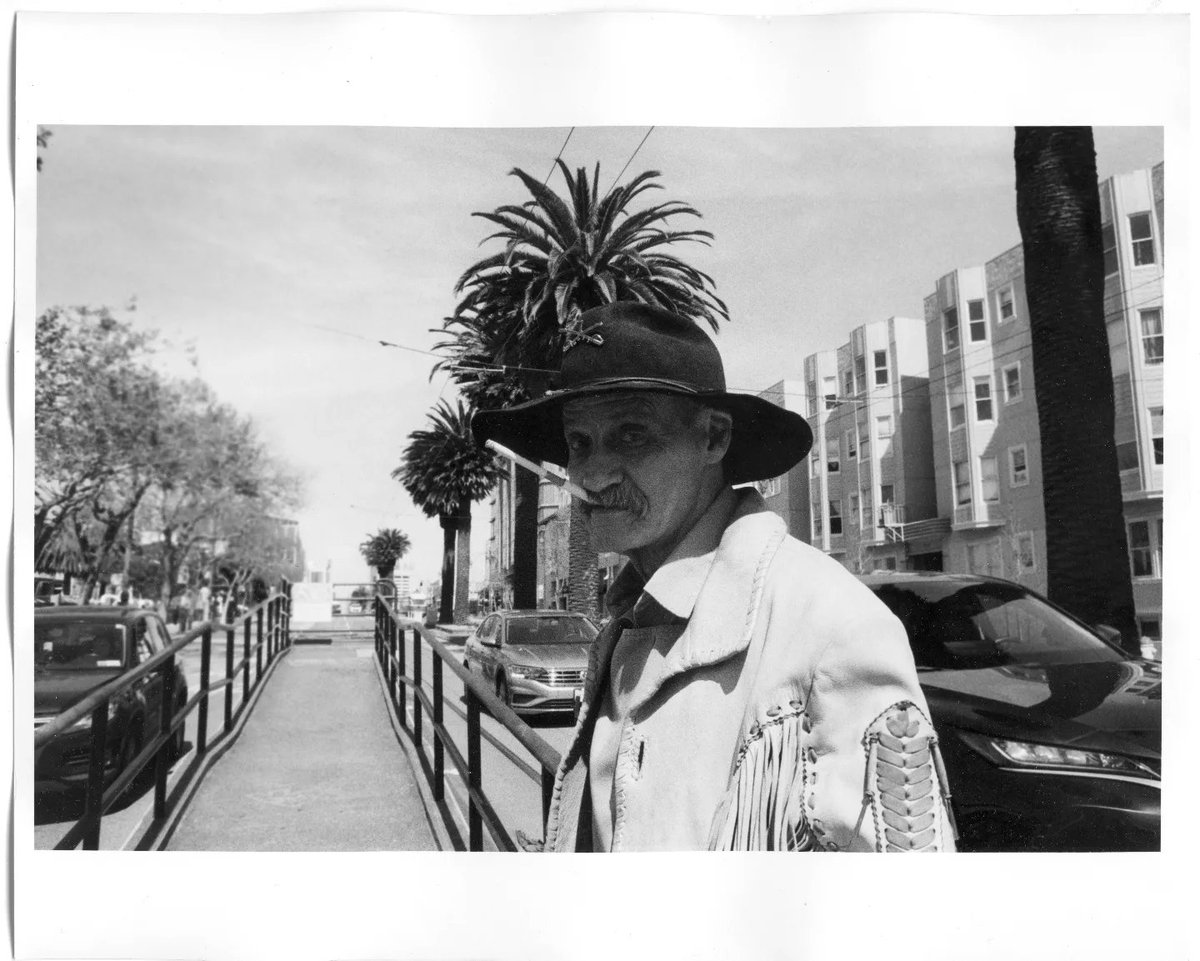 Albatross_myguy's tweet photo. Darkroom prints scanned.
Sf streets
#sprintsystems 
#Darkroom 
#leicam6
#filmphotography 
#streetphotoraphy 
#photography 
#ilford https://t.co/zsX1oYA6Ti