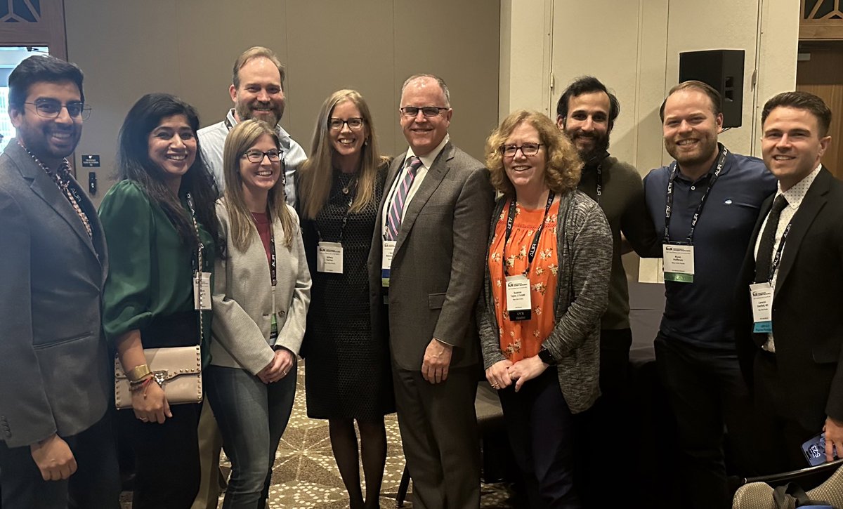 🌟So proud of our @MayoFL_RadRes team at the #AUR2023 Vydareny Imaging Interpretation Competition! One thing we learned…our R3s are very ready for the @ABR_Radiology Core exam! 🙌 What a fun event! #AustinTexas @jmarkdoc @HillaryGarnerMD @AmitDesaiMD @sbhatt1516 @DrOverfieldMD