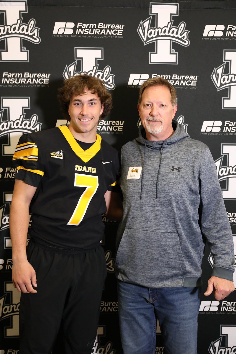 Luke Selto tweet media