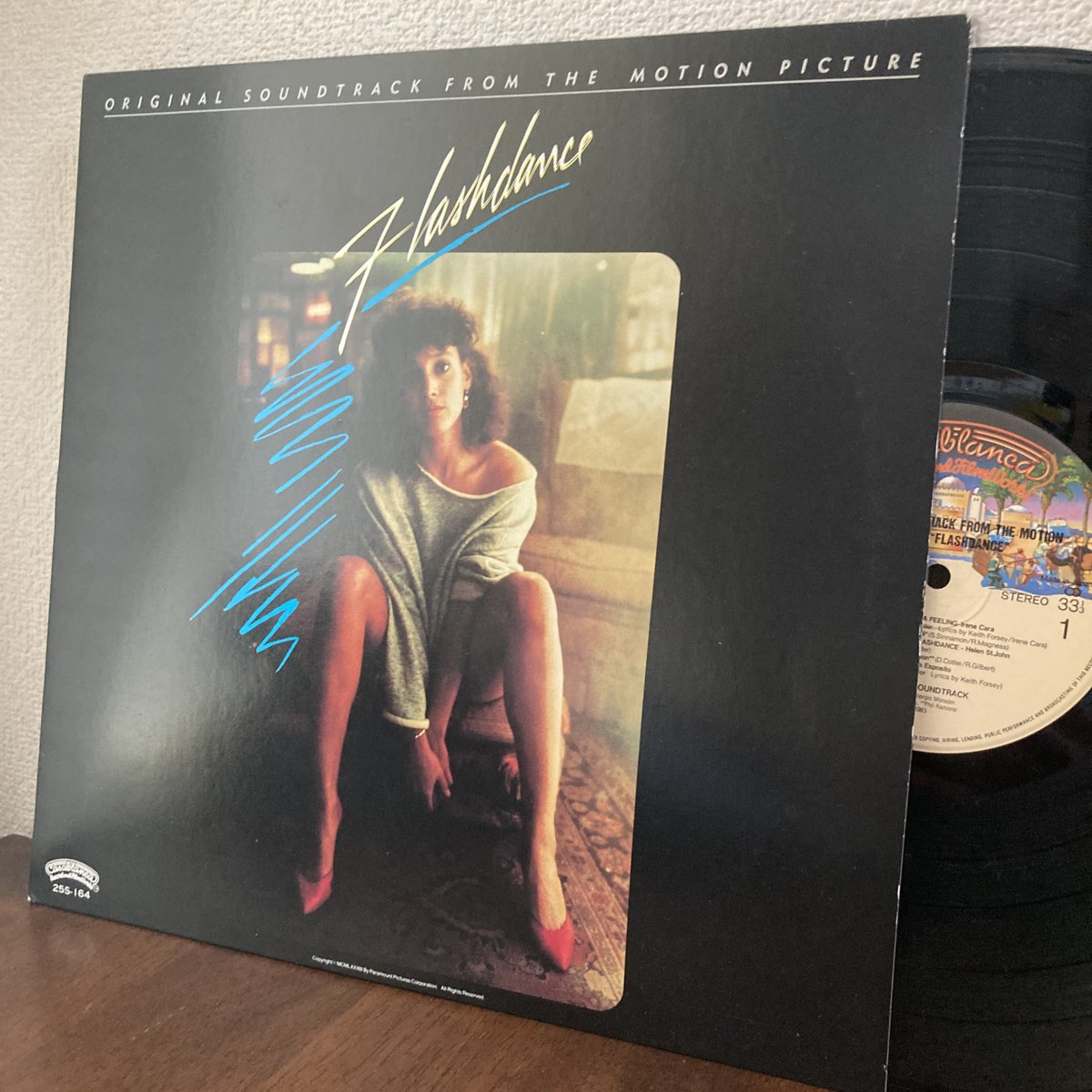 buggymasa's tweet image. 4月26日はジョルジオ・モロダーの誕生日。
様々な80年代サントラをプロデュースしました。

#GiorgioMoroder #Flashdance 
#NeverEndingStory #Topgun #OverTheTop