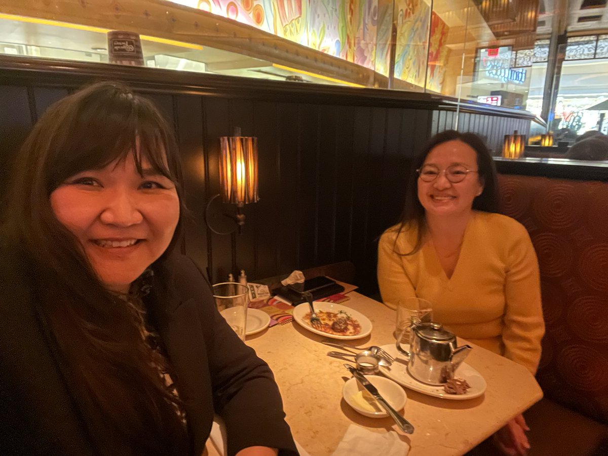 Harvard Medical School, School of Public Health Associate professor Доктор Д.Ганмаатай <a href="/DGanmaa/">Davaasambuu Ganmaa</a> уулзаж сурсан мэдсэнээ, Монголын эрүүл мэндийн салбарын нөхцөл байдлын тухай хөөрөлдлөө. Нийлж хийх юм их байнаа, удахгүй хийж харуулнаа 💪🏻

ghsm.hms.harvard.edu/faculty-staff/…