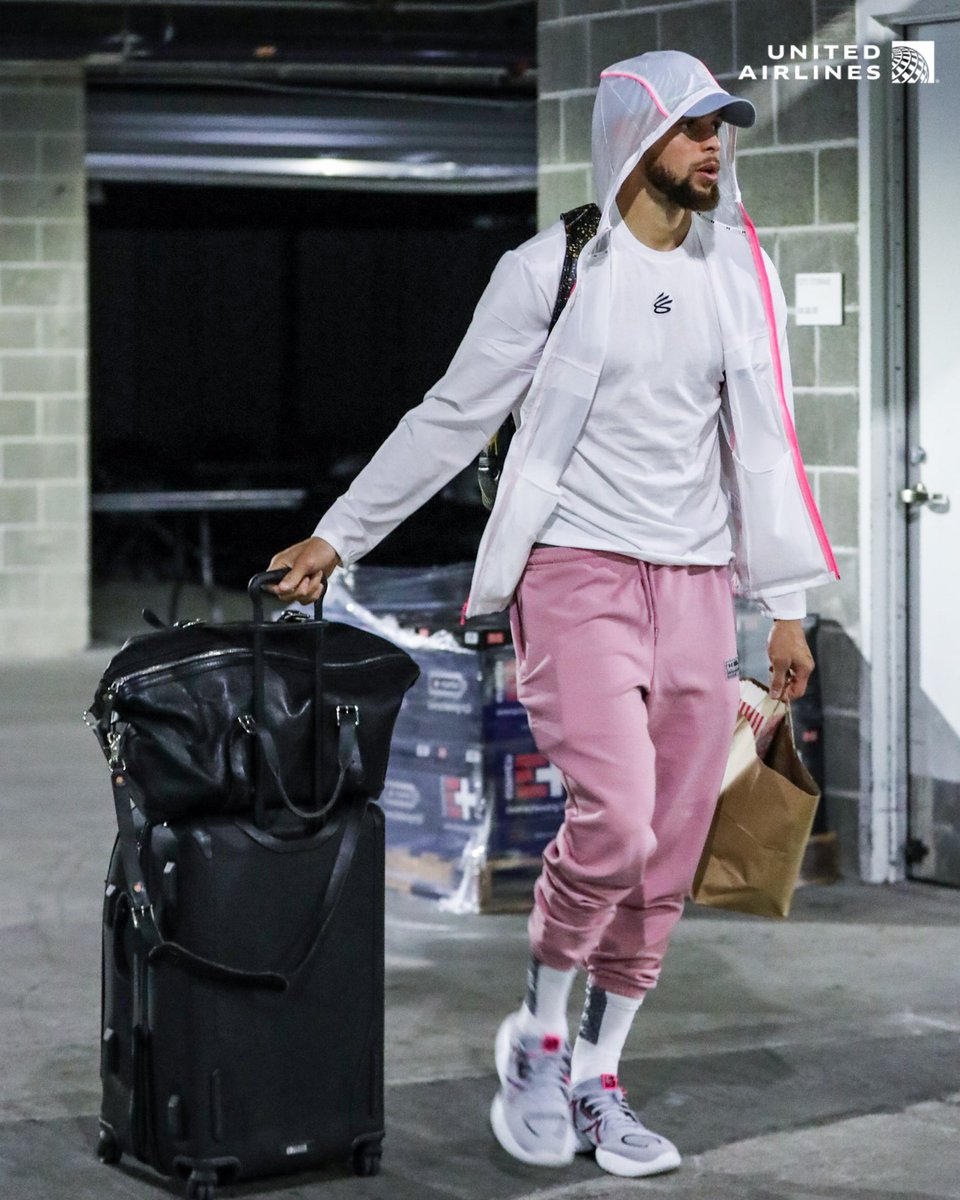 golden-state-warriors-on-twitter-quick-bus-to-sacramento-united