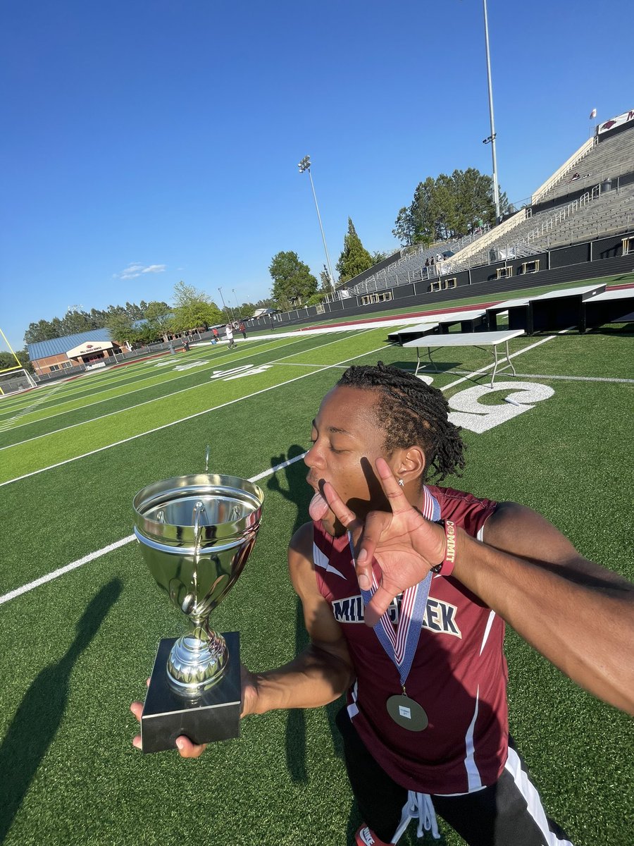 freer_aj's tweet photo. New PR in the 110m Hurdles‼️15.2 @GDPsports @KSUTrackFieldXC @Coach__Coelho @NCAATrackField @MCBoysTandF @Mansell247 @RecruitGeorgia https://t.co/Q1uFJHcQvS